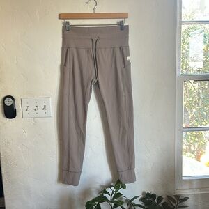 Vuori - daily pocket leggings, L